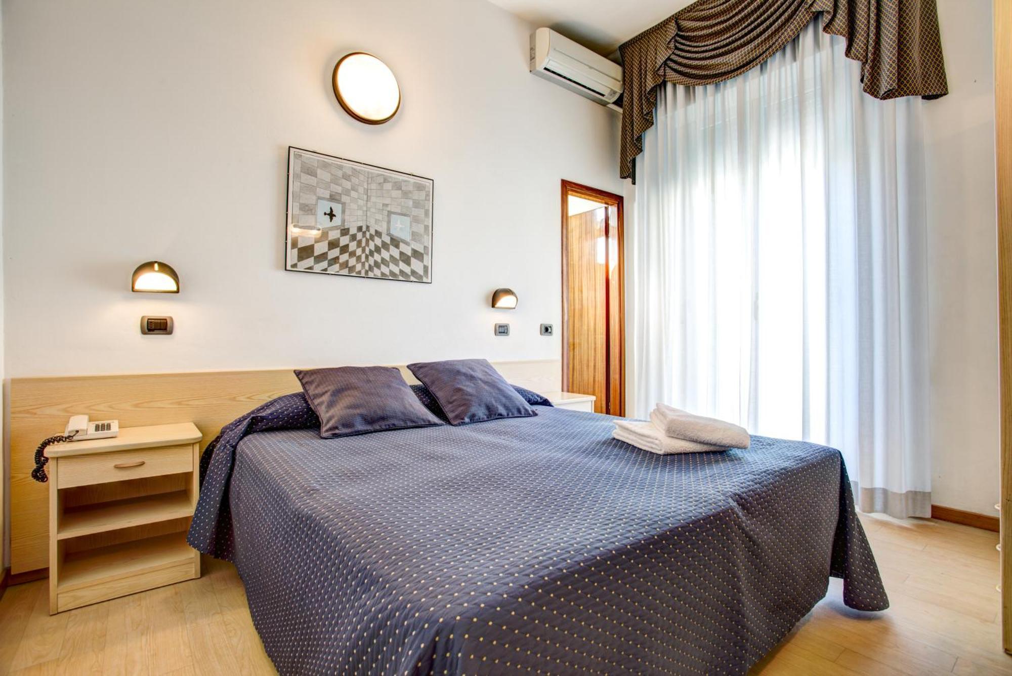 Hotel Villa Dei Gerani Rimini Dış mekan fotoğraf