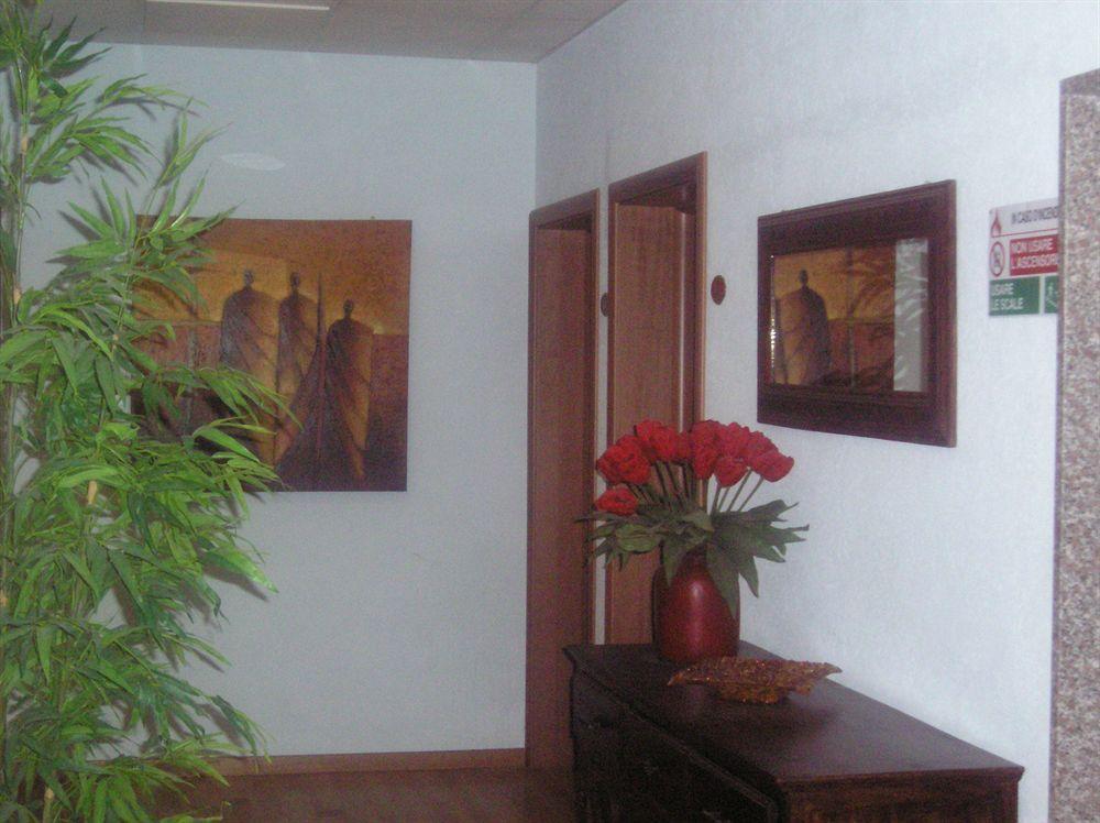 Hotel Villa Dei Gerani Rimini Dış mekan fotoğraf
