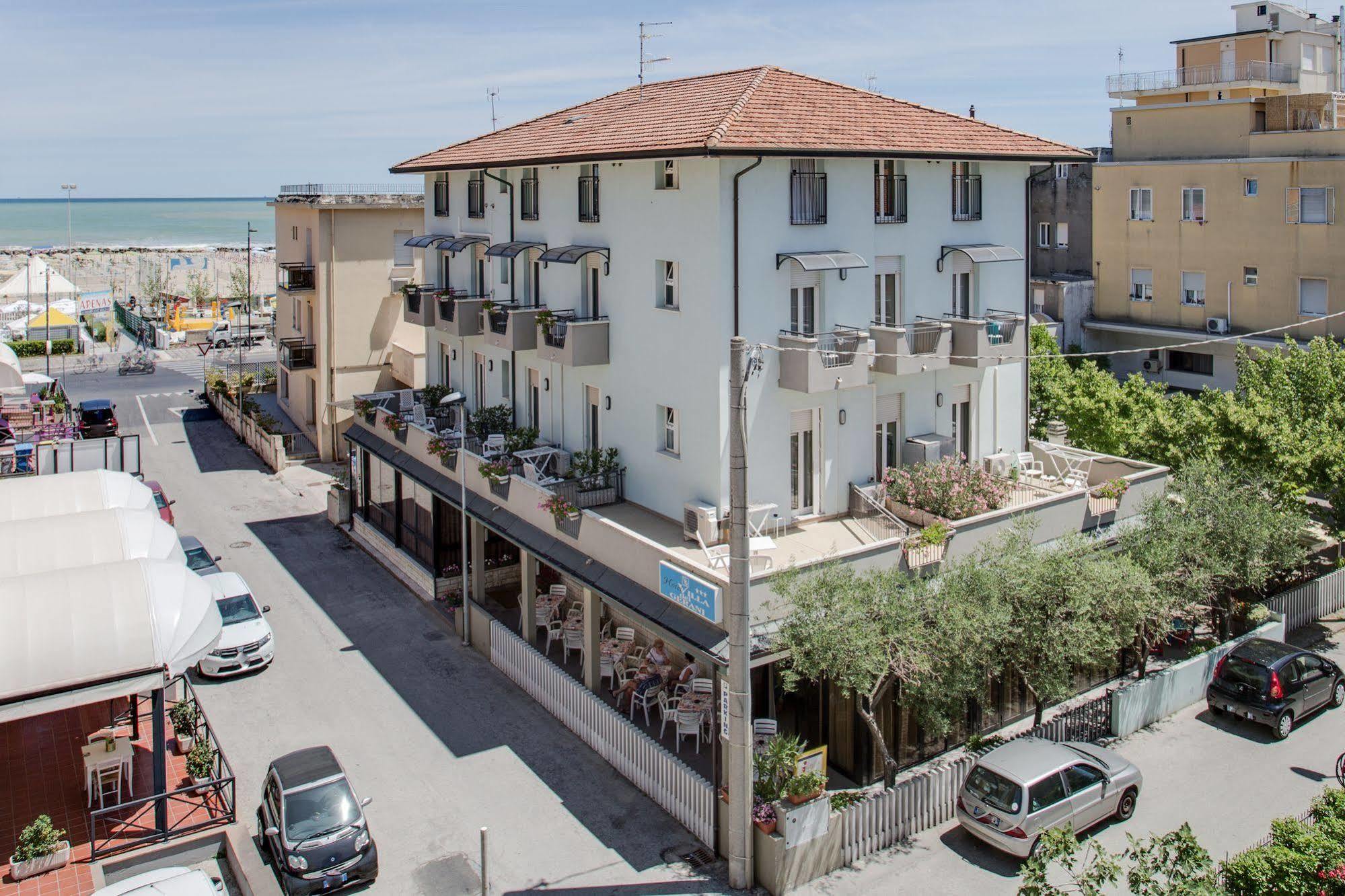 Hotel Villa Dei Gerani Rimini Dış mekan fotoğraf