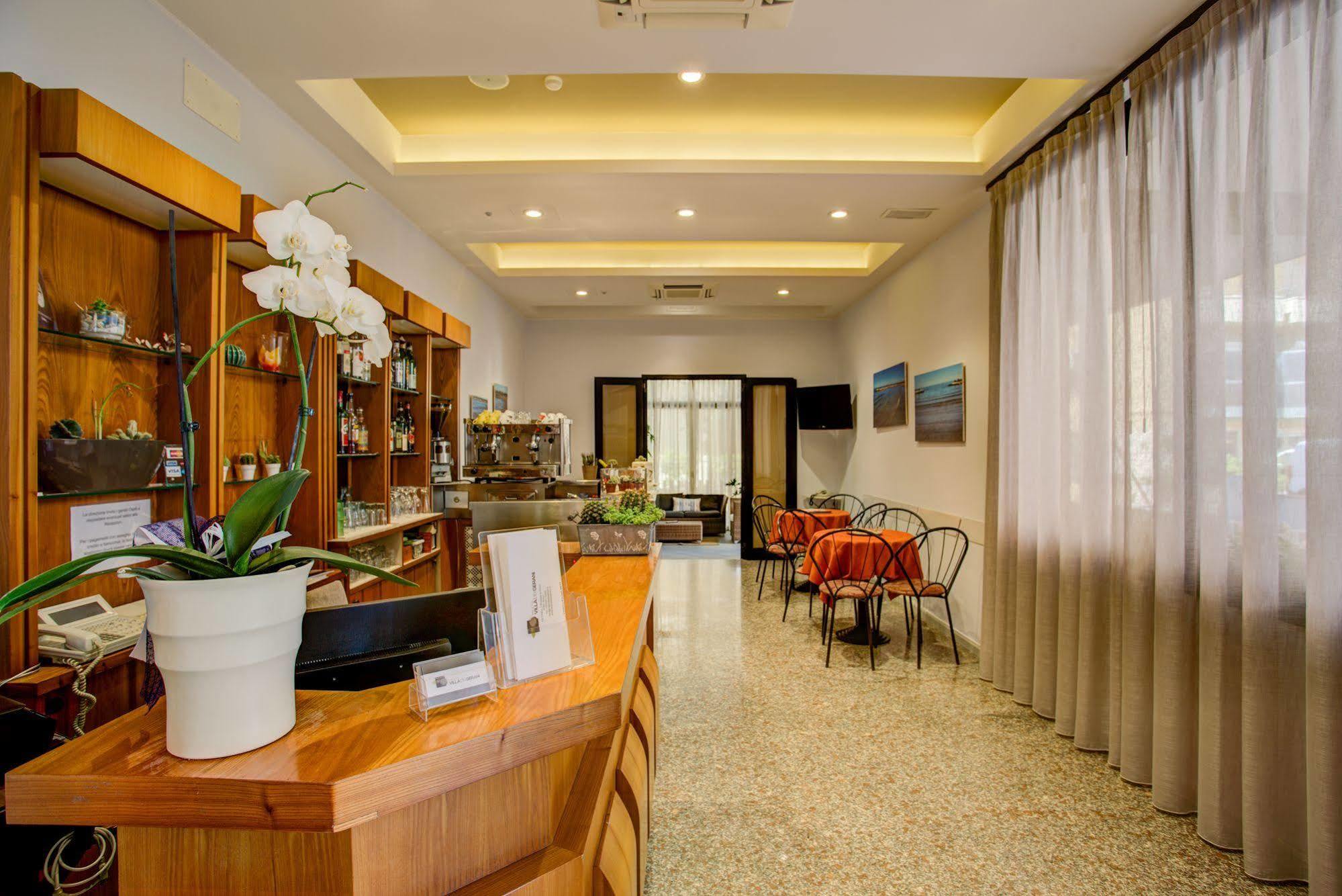 Hotel Villa Dei Gerani Rimini Dış mekan fotoğraf